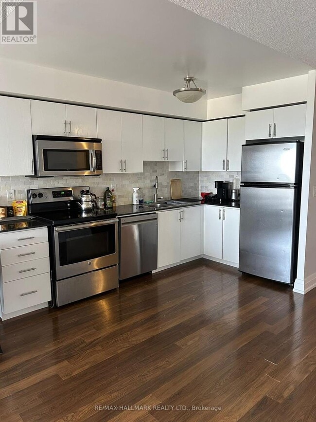 Building Photo - 1-1101 De Boers Dr