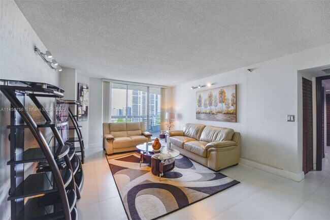 Foto del edificio - 19195 Mystic Pointe Dr