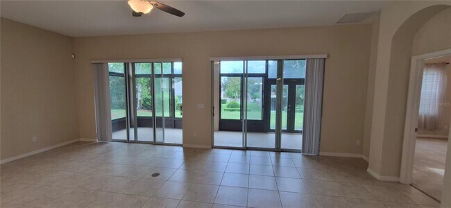 Building Photo - 108 Flame Vine Way