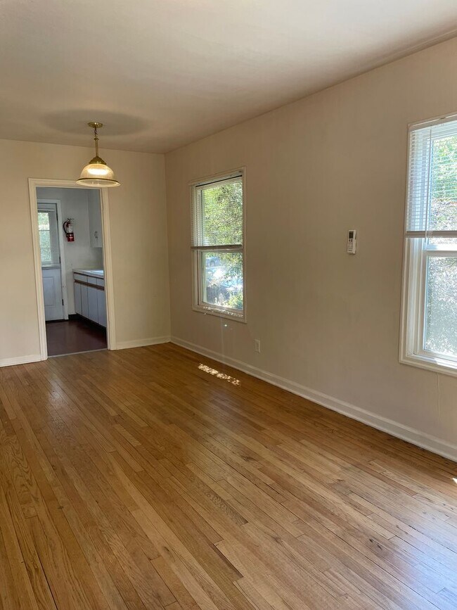 Foto del edificio - 1238 N Wygant St