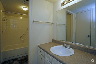 Bathroom Sinks Jackson Ms towne hill apartments rentals - jackson, ms | apartments Bathroom Sinks Jackson Ms towne hill apartments rentals - jackson, ms | apartments