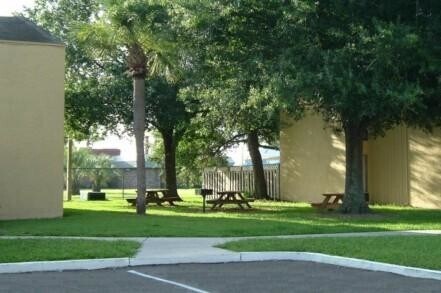 Building Photo - 1 Bedroom 1 Bath apartment!
