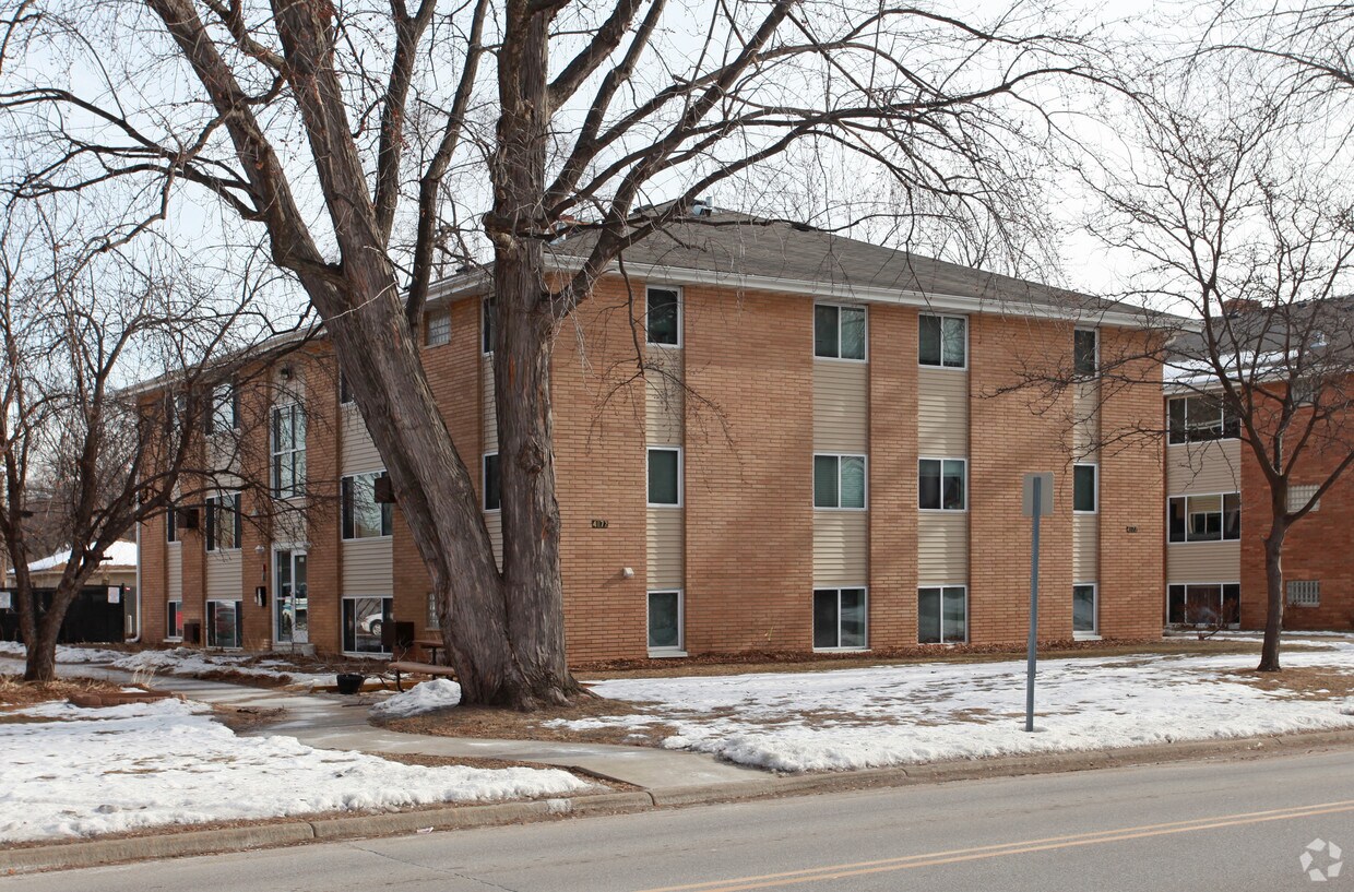 Primary Photo - 4172 Adair Ave N