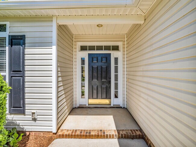 Foto del edificio - 46 Summer Meadow Rd