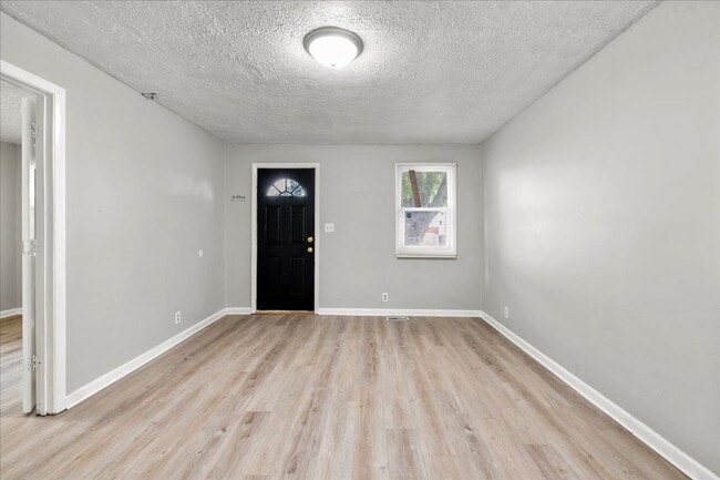 Photo - 1744 Dawson St House