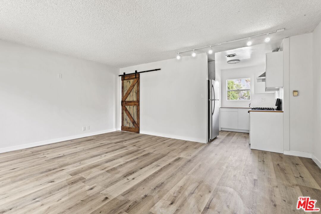 Primary Photo - 1295 Federal Ave