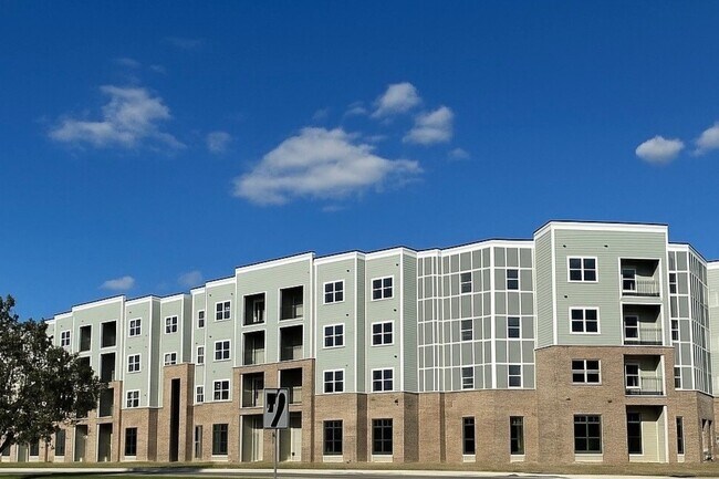 Foto del edificio - Liberty Gardens
