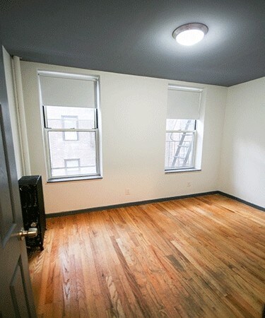 Building Photo - 509 W 110th St