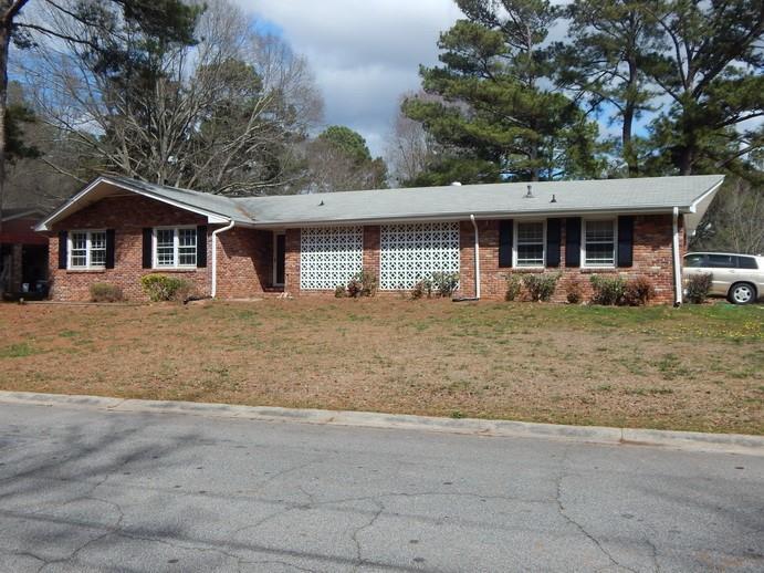Primary Photo - 1033 Skylark Dr