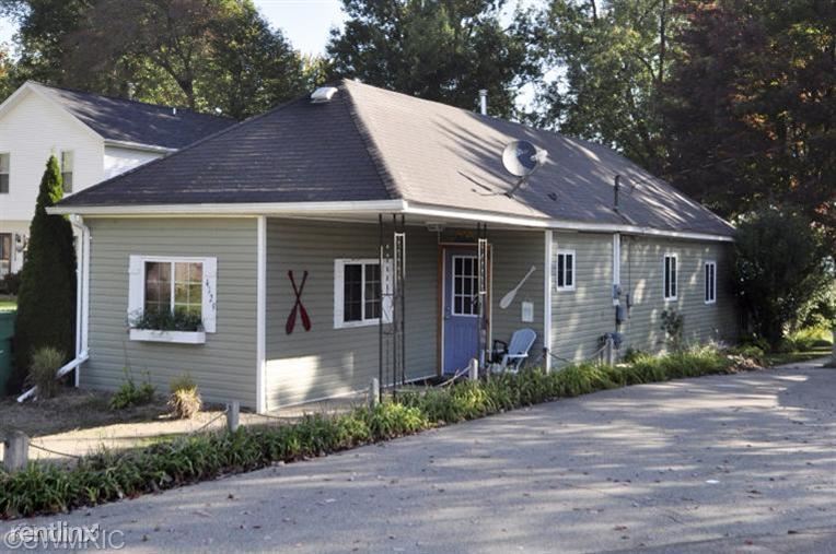 Primary Photo - 4129 S Long Lake Dr
