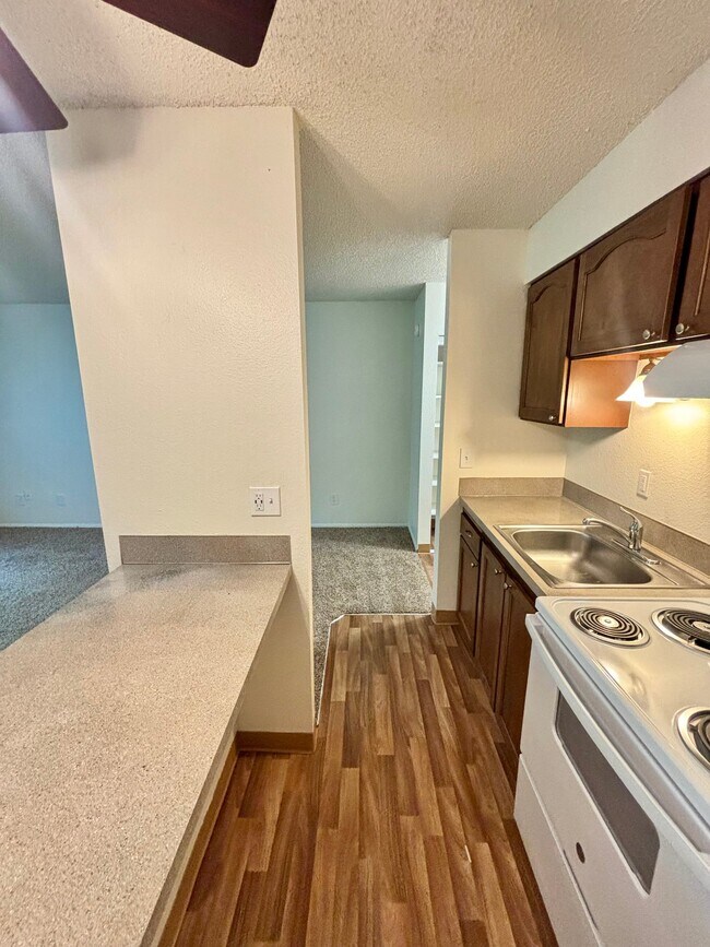 Foto del edificio - 3950 SW 102nd Ave