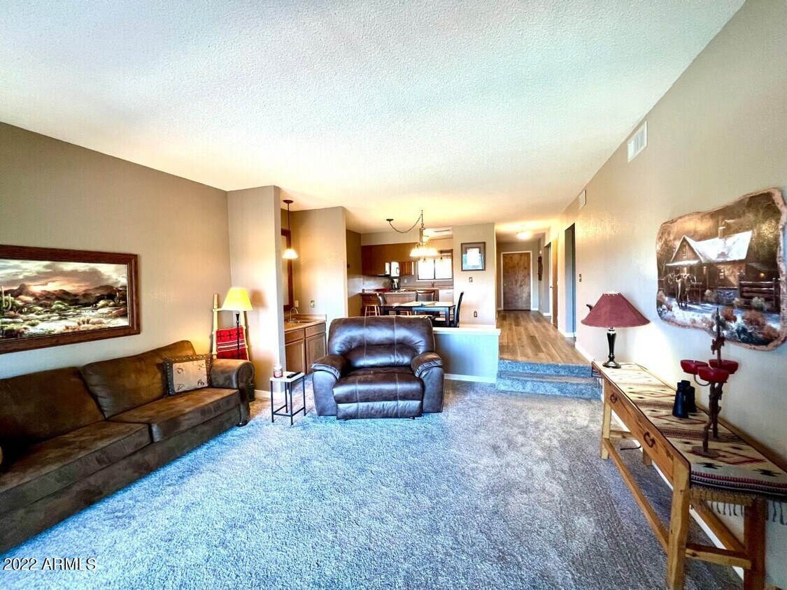 100 Vulture Mine Rd Unit 205, Wickenburg, AZ 85390 Room for Rent in