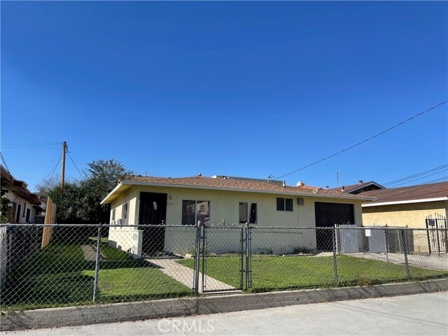 Foto del edificio - 1021 Electric Ave