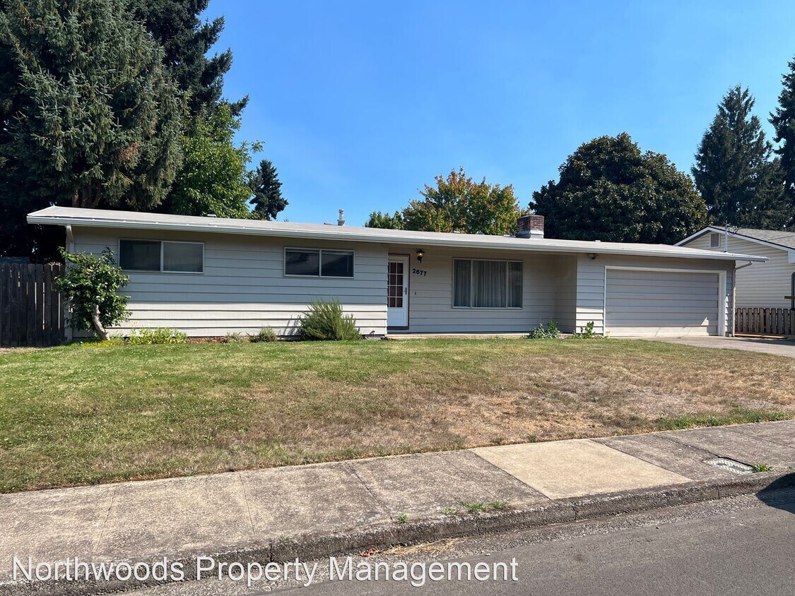 Primary Photo - 3 br, 1.5 bath House - 2677 Summer Lane
