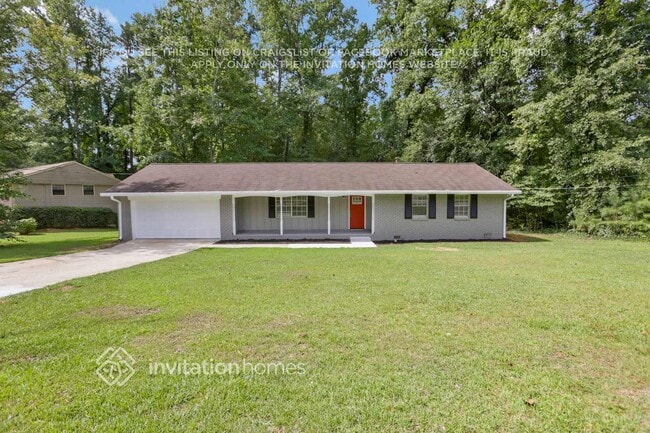 Building Photo - 2045 Devore Dr SW