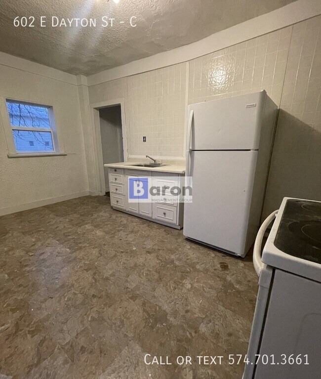 Foto del edificio - 602 E Dayton St