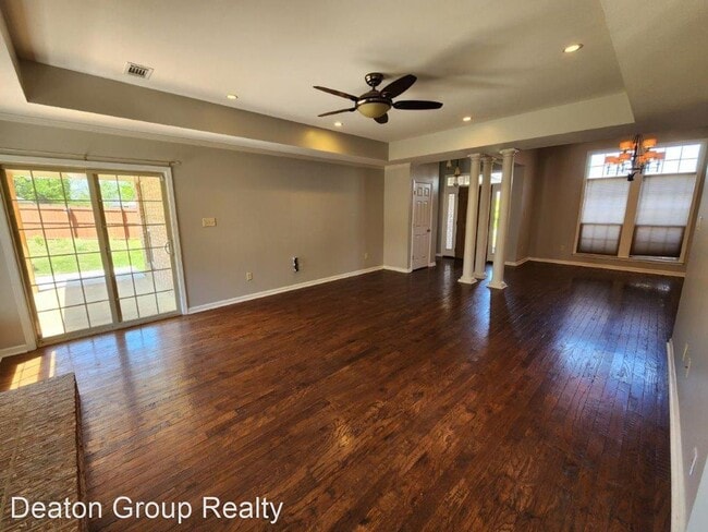 Building Photo - 3 br, 2 bath House - 2501 Durango Drive