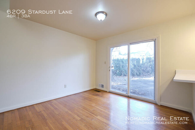 Building Photo - 6209 Stardust Ln