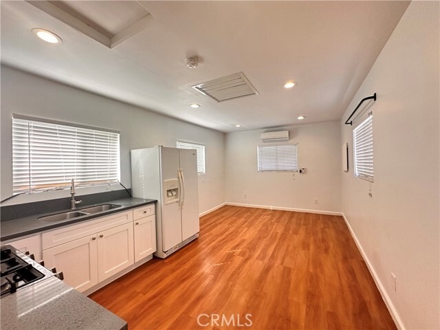 Building Photo - 3651 Armour Ave