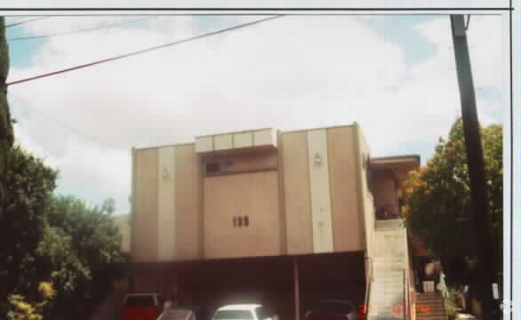 Building Photo - 139 S Avenue 52