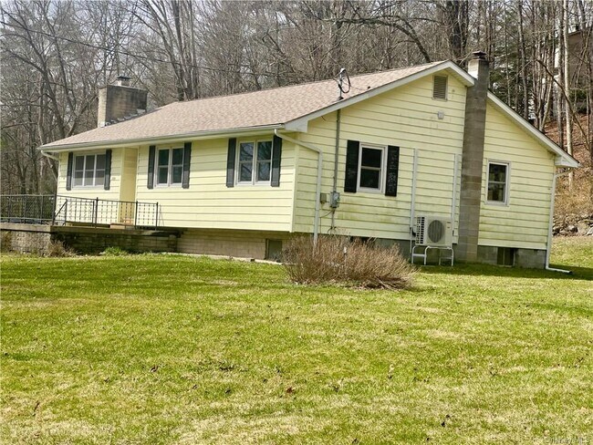 Building Photo - 2781 US-209
