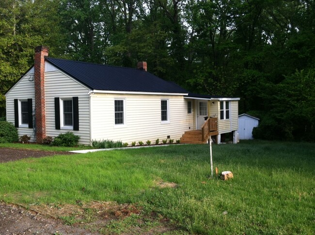 Photo - 135 Irvington Springs Road House
