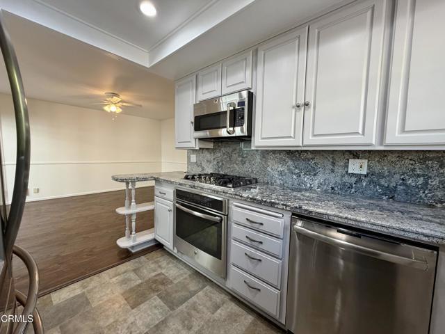 Building Photo - 997 Mobil Ave