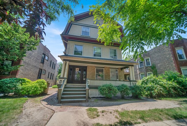 Foto del edificio - 826 Hamlin St