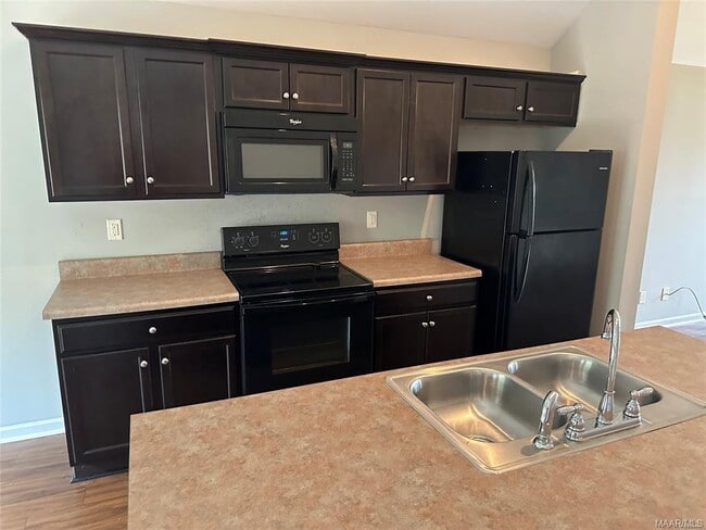 Building Photo - 6320 Burbank Crossing Loop