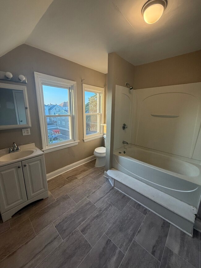 Bathroom - 119 Division St