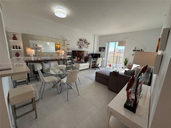 Foto del edificio - 10 Aragon Ave