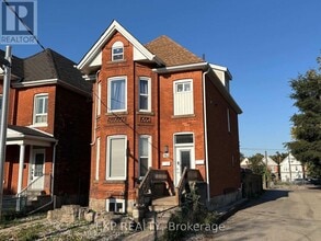 Building Photo - 163 Wentworth St N
