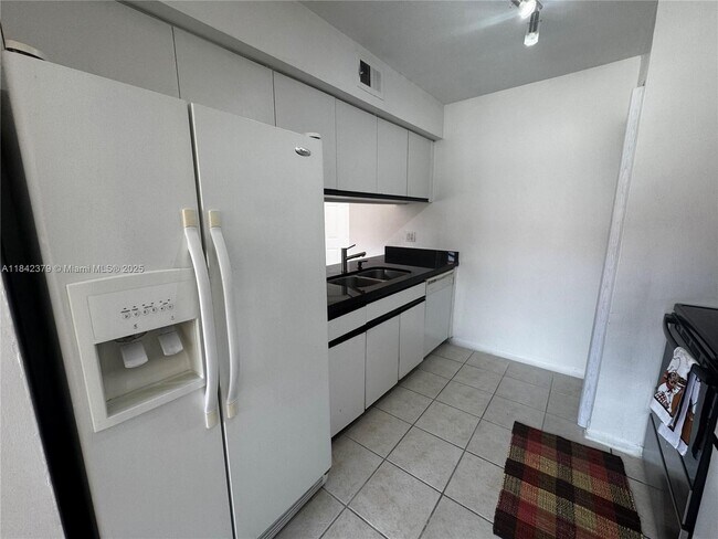 Foto del edificio - 334 SW 86th Ave