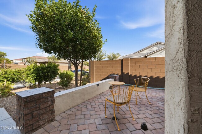 Foto del edificio - 22528 N 96th Ave