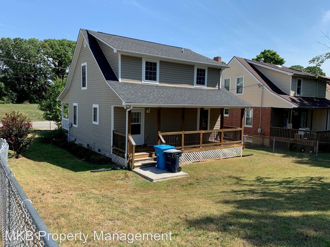 Building Photo - 4 br, 2 bath House - 1632 Carroll Ave NW