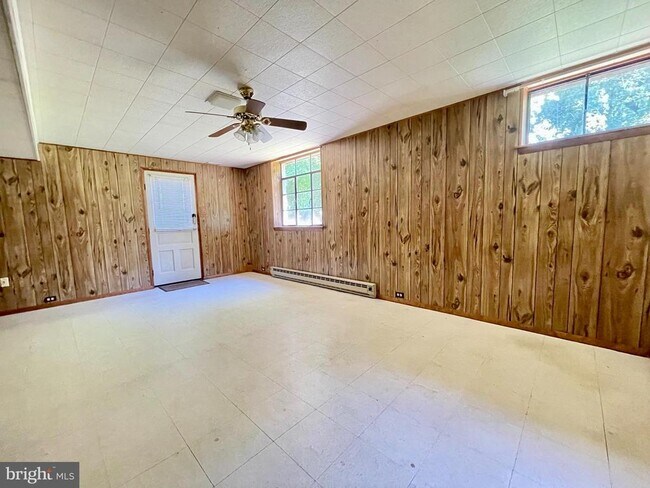 Foto del edificio - 3703 Towanda Rd