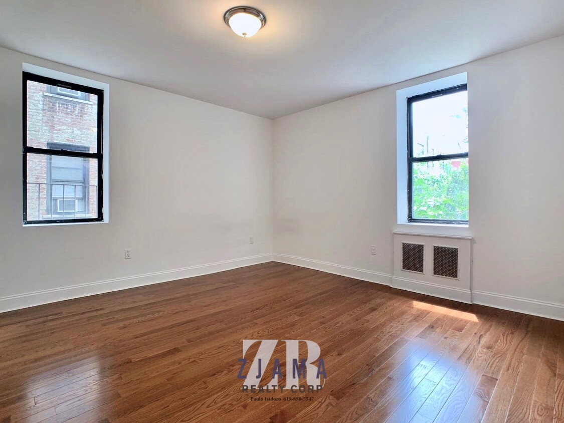 Primary Photo - 720 St Marks Ave