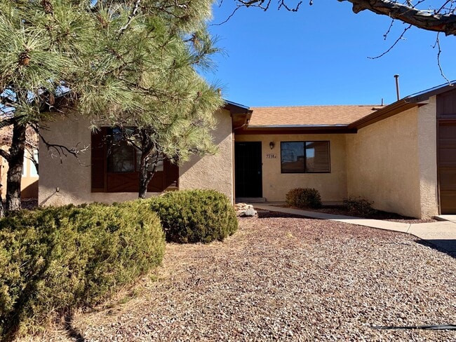 Foto del edificio - Heritage Hills 3 Bedroom