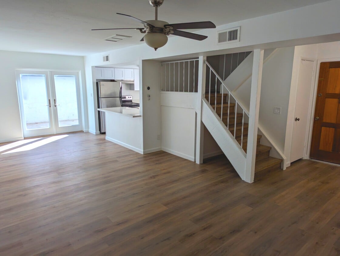 8558 E Indian School Rd, Scottsdale, AZ 85251 Townhome Rentals in