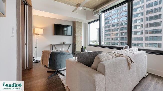 Building Photo - 5201 Leesburg Pike