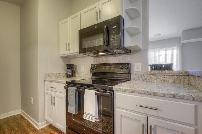 Building Photo - Park West