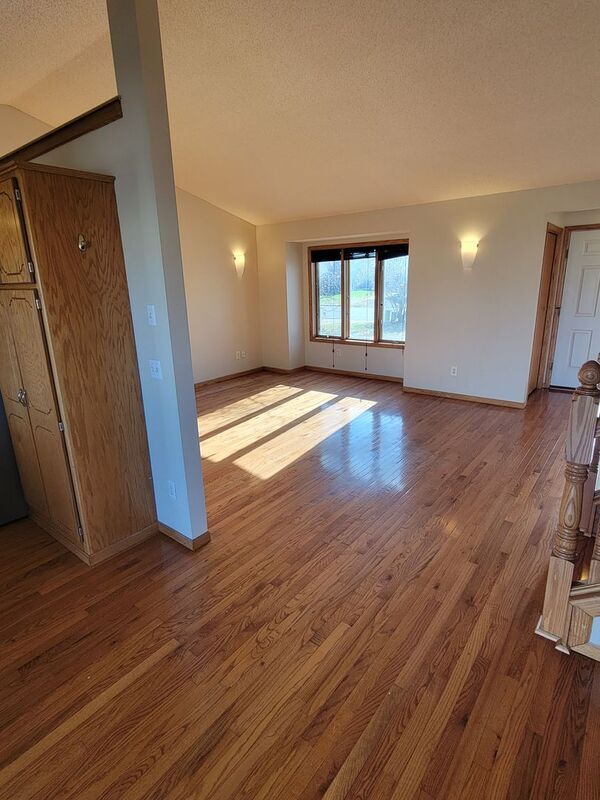 Building Photo - 5041 Mitchell Rd