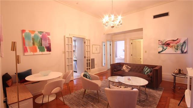 Building Photo - 4020 St Charles Ave