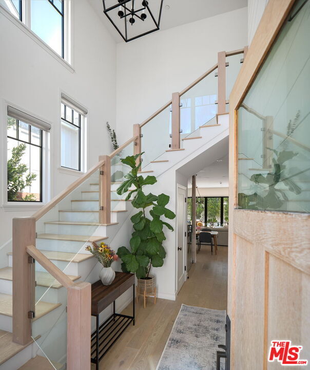 Building Photo - 1086 Marco Pl
