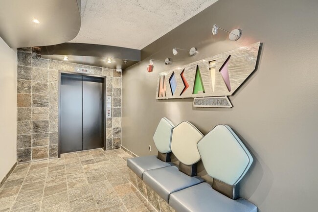 Foto del edificio - Discover Comfort & Style in the Heart of Portland