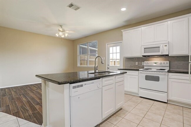 Building Photo - 281 Brandy Ridge Ln