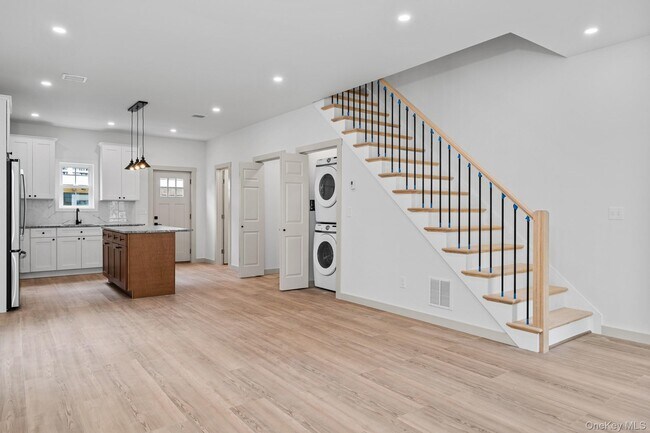 Foto del edificio - 43 Wheeler Ave