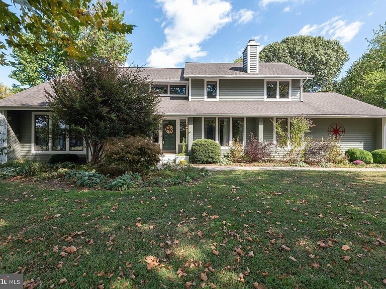 Primary Photo - 222 Prospect Bay Dr W