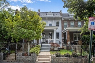 Building Photo - 4302 3rd St NW