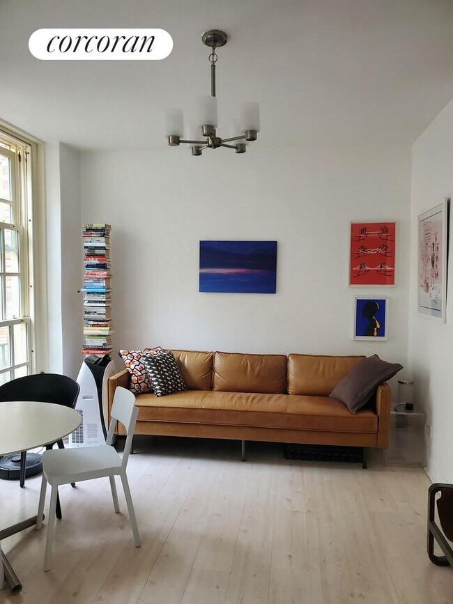 Foto del edificio - 517 E 77th St